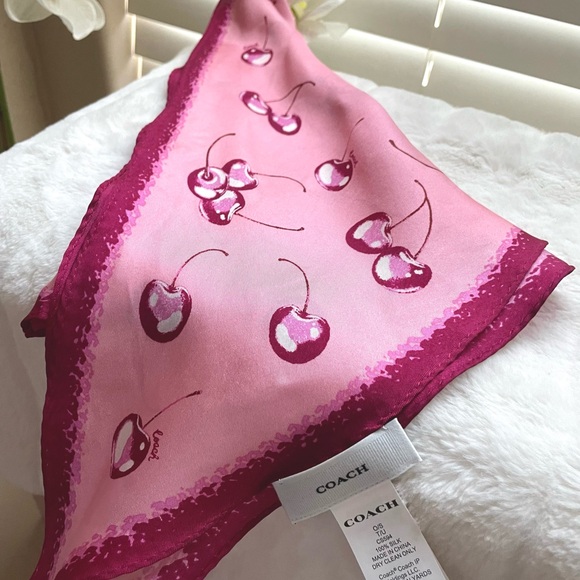 Coach Airbrushed Cherry Print Silk Diamond Scarf -NWT - Picture 4 of 11